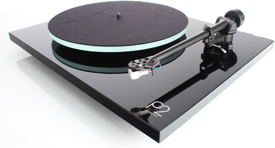 Rega Planar 2 Turntable with RB220 Tonearm, Glass Platter and Carbon Cartridge (Gloss Black)
